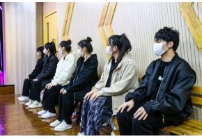 操大逼的"北音附中高三表演专业阶段性考试"